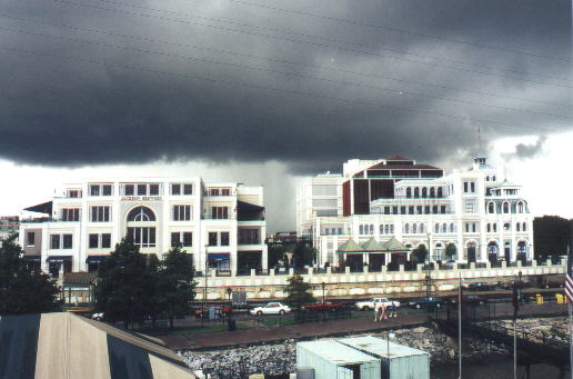 'Jax' vom Steamer Natchez aus gesehen